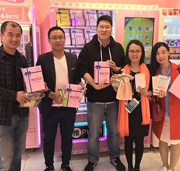 【立而方】線上娃娃機的初次試探，打造線上游樂場平臺